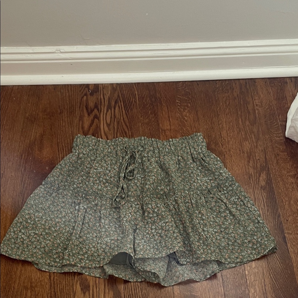 Altar'd State Green Floral Mini Skort